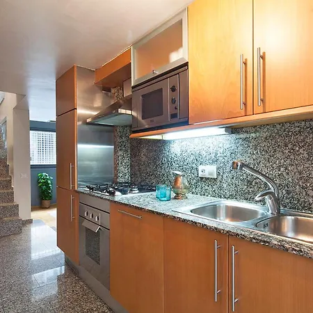 My Space Emirates - Charming Duplex In Ideal For Families Or Friends Apartment