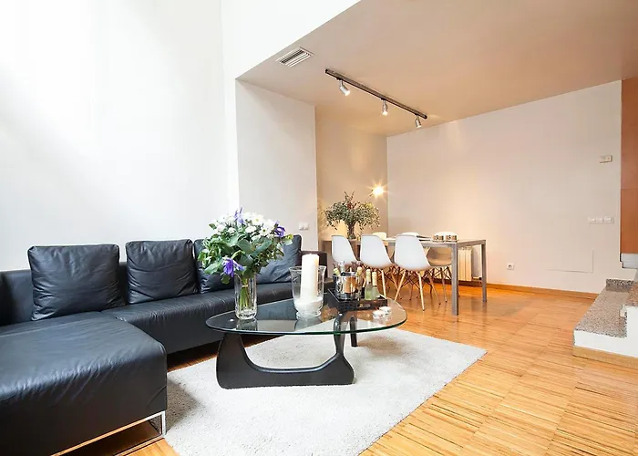 My Space Emirates - Charming Duplex In Ideal For Families Or Friends * Barcelona